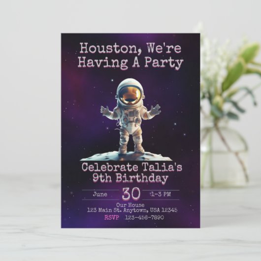 パープルピンクアウタースペース誕生日招待状 招待状 (スタンド正面)