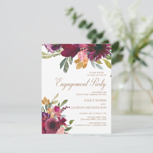 パープルピンクエレガント金ゴールドフローラスクリプト婚約 招待状 (スタンド正面)