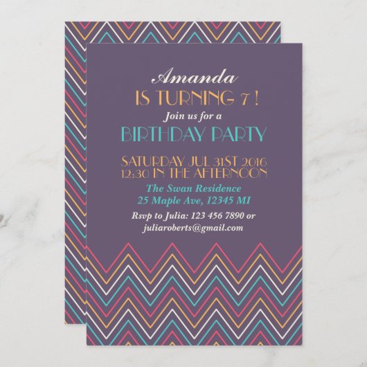 パープルピンクシェブロン誕生日パーティーへの招待 招待状 (正面/裏面)