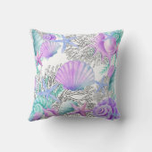 パープルピンクティール(緑がかった色)とホワイトシーシェル クッション (裏面)