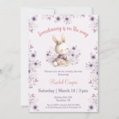 パープルピンクフローラかわいいバニー女の子ベビーシャワー 招待状 (正面)