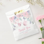 パープルピンクフローラバタフライガールベビーシャワー フェイバーバッグ (封をした状態)