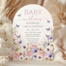 パープルピンクワイルドフラワー蝶ベビーイン開花