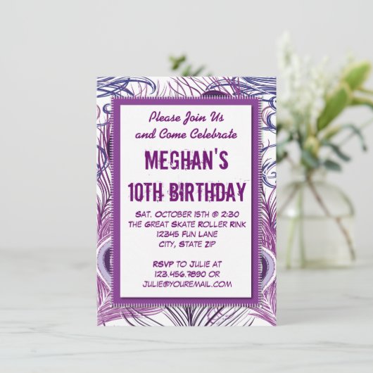 パープルピーコックフェザーズバースデーパーティ招待状 招待状 (スタンド正面)