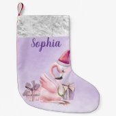 パープルフラミかわいらしンゴパーソナライズされたホリデイ スモールクリスマスストッキング (正面)