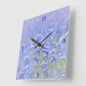 パープルフラワーカントリー牧草地サマーガーデン スクエア壁時計 (傾斜)