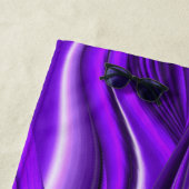 パープルフラワーレインボードリームエンジェルウィングス ビーチタオル (インサイチュ)