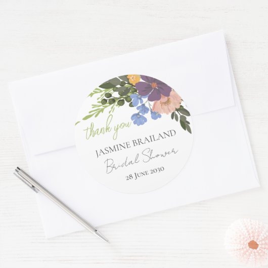 パープルフローラと緑のブライダルシャワーありがとう ラウンドシール (封筒)