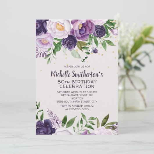 パープルフローラグリッター80番目の誕生日招待状 招待状 (スタンド正面)