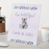 パープルフローラゼブラ誕生日 台座サイン (インサイチュ)