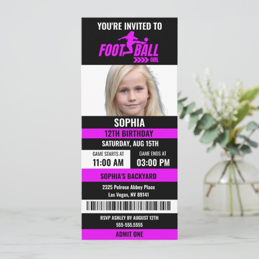 パープルブラックサッカーチケット誕生日フォトインビタ 招待状 (スタンド正面)