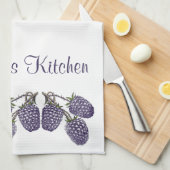 パープルブラパーソナライズされたックベリーイラストレーション キッチンタオル (四つ折り)