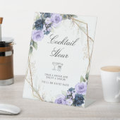 パープルブルーの花柄の結婚式カクテルタイム 台座サイン (インサイチュ)