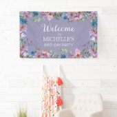 パープルブルーフローラ女性の誕生日パーティーへようこそ 横断幕 (インサイチュ)