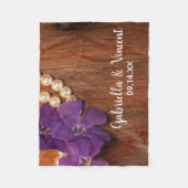 パープルペリウィンクルとパールズカントリー結婚バーン フリースブランケット (正面)