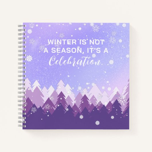 パープルホワイトスノー平和森林冬引用文 ノートブック (正面)