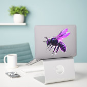 パープルホーネットビーカー シール (デスク上のノートパソコン)