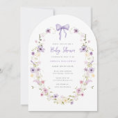 パープルボウワイルドフラワーアーチベイビーシャワー招待状 招待状 (正面)
