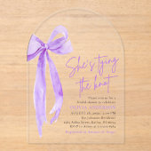 パープルボウ彼女は結び目のブライダルシャワー アクリル招待状 (正面)