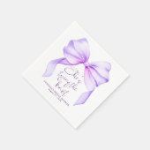 パープルボウ彼女は結び目のブライダルシャワー スタンダードカクテルナプキン (角)