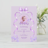 パープルボウ誕生日任意の年齢招待状と写真 招待状 (スタンド正面)