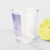 パープルモダングリッタースパークルパーソナライズされた名 ショットグラス (右)