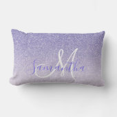 パープルモダングリッタースパークルパーソナライズされた名 ランバークッション (正面)