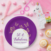 パープルモダン金ゴールド蝶の素晴らしい誕生日 ペーパープレート (パーティー)