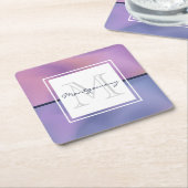 パープルモダン&ピンク渦巻き抽象芸術モノグラム スクエアペーパーコースター (アングル)