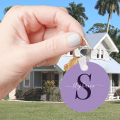 パープルモノグラムイニシャルファーストネームシンプルクラシック キーホルダー