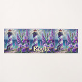 パープルライトハウス(フォックスグローブ&アイリス付パーソナライズされた) ヨガマット (正面(横))