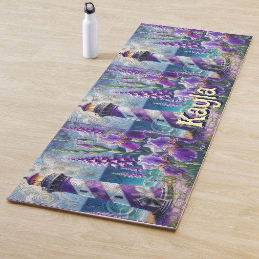 パープルライトハウス(フォックスグローブ&アイリス付パーソナライズされた) ヨガマット (インサイチュ)