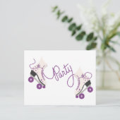 パープルローラースケート誕生日パーティーはがき インビテーションポストカード (スタンド正面)