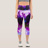 パープル素晴らしとブラックサボテンのダリア カプリレギンス (正面)