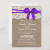 パープル素朴ボウ、バーラップ&レースブライダルシャワー 招待状 (正面)