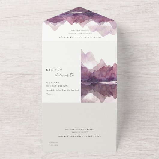 パープル薄紫ウォーターカラーマウンテンレイク結婚ズ オールインワン招待状 (外側)