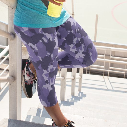 パープル軍隊アーミーカモフラージュ迷彩柄 カプリレギンス