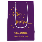 パープル金ゴールドタイポグラフィ21歳の誕生日 ミディアムペーパーバッグ (裏面)