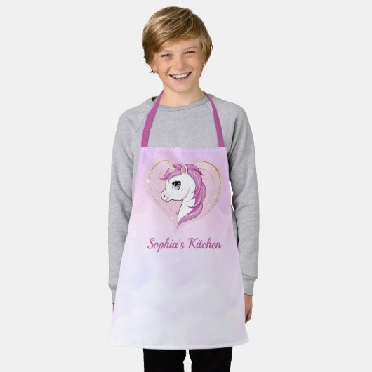 パープル金ゴールドマジカルユニコーンパーソナライズされた エプロン (着用した状態)