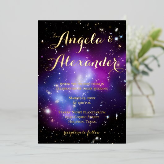 パープル銀河系クラスタープラネタリウム結婚ズ 箔招待状 (立ち正面)