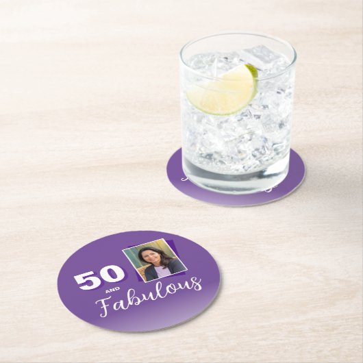 パープル50と素晴らしい50番目の誕生日写真 ラウンドペーパーコースター (インサイチュ)