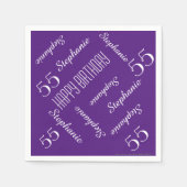 パープル55th誕生日パーティーの繰り返し名前紙 スタンダードカクテルナプキン (正面)