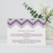 パープル＆グレイのシェブロンの結婚式案内カード 招待状 (スタンド正面)