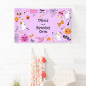 パープル スプーキー かわいいハロウィン 誕生日 横断幕 (インサイチュ)