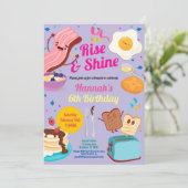 パープル·バースデー·ブランチの招待状。立ち上がって輝く 招待状 (スタンド正面)