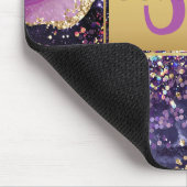 パープル&ピンク&フェイク金ゴールドグリッターアゲートモノグラム マウスパッド (コーナー)