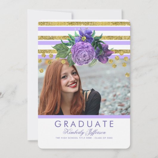 パープル フラワーズ アンド ゴールド ストライプス エレガント 卒業 招待状 (正面)