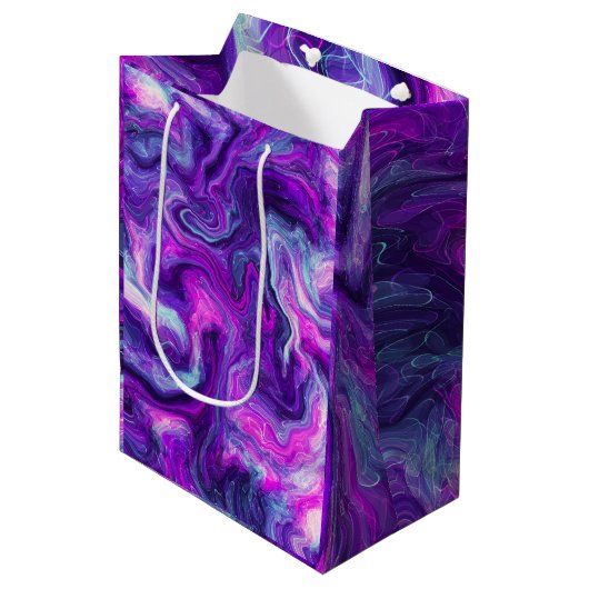 パープル、ブルー、ピンクの大理石の流体アート誕生日 ミディアムペーパーバッグ (正面アングル)