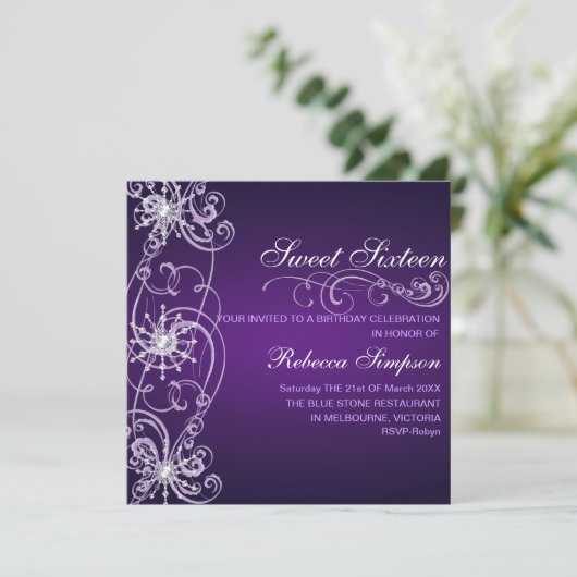 パープル&ホワイトスノーフレークスウィート16誕生日招待状 招待状 (スタンド正面)