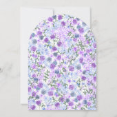 パープル&ライトブルーバラ庭園の結婚式アーチ 招待状 (裏面)